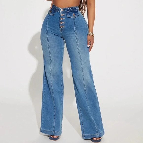 Fashion Nova Denim - Fashion Nova jeans, high-rise, wide leg size 7, junior